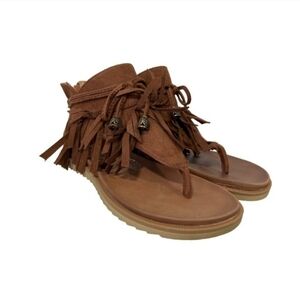 Very G 'I See You' faux suede leather fringe thong sandals WOMEN'S 8